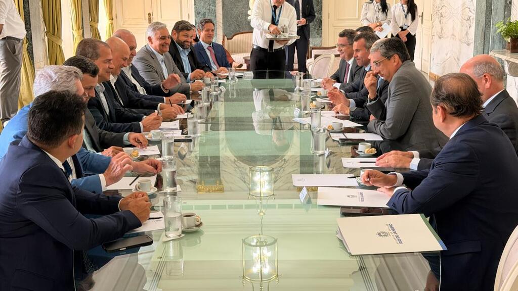 Em defesa dos royalties: Carlos Augusto Balthazar participa de reunião com governador em exercício