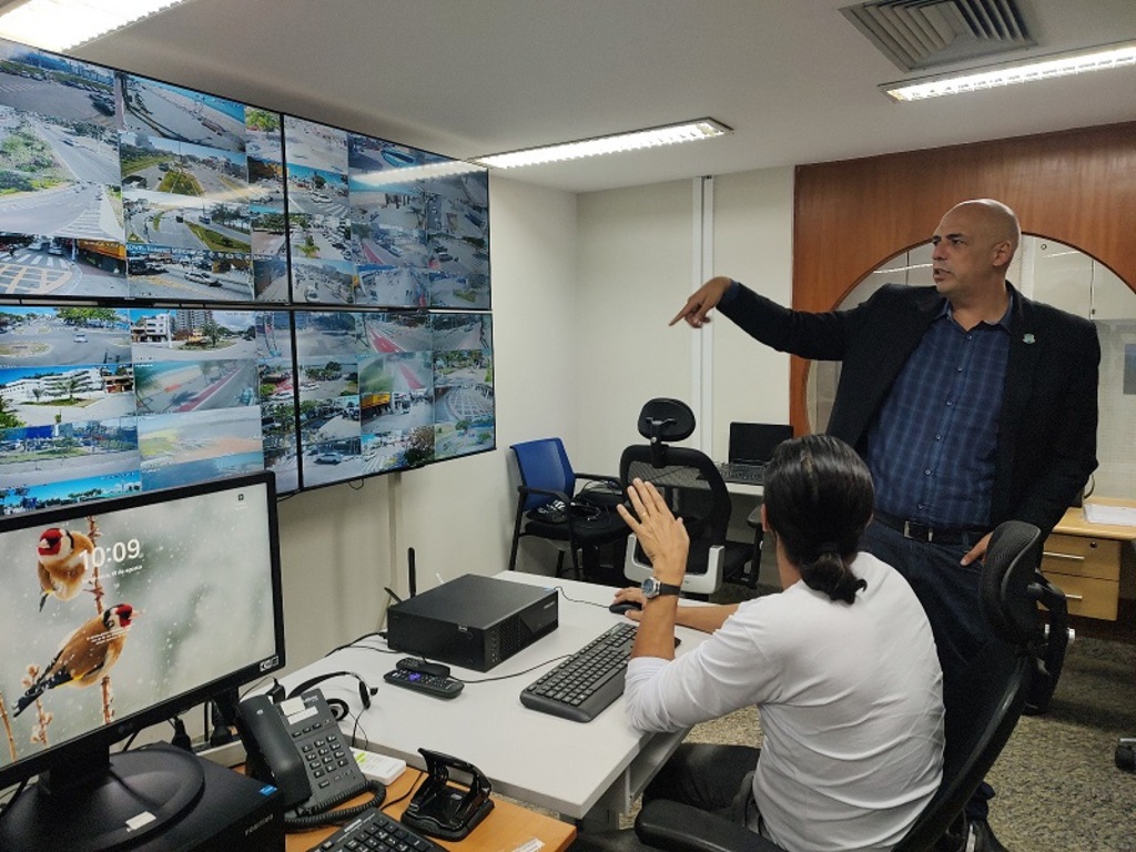 Sistema Alerta Brasil em fase de testes em Macaé: 64 câmeras já monitoram pontos estratégicos da cidade com tecnologia de inteligência artificial. Foto: Márcio Borges