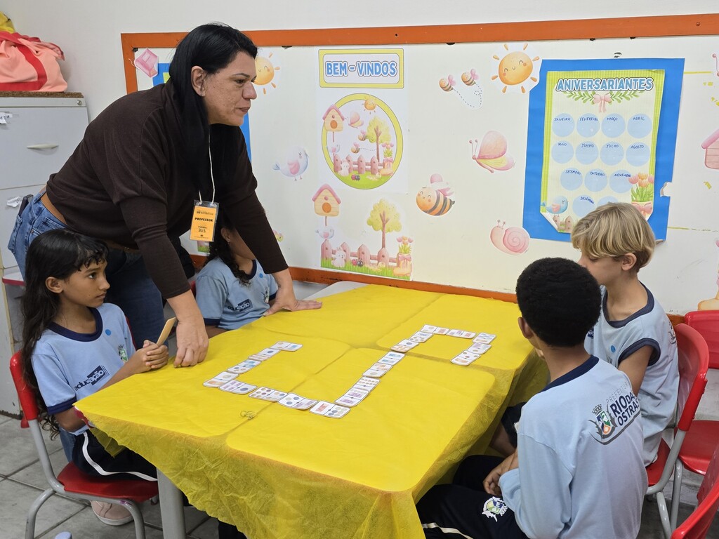 Rio das Ostras inicia efetivação de matrículas por transferência automática