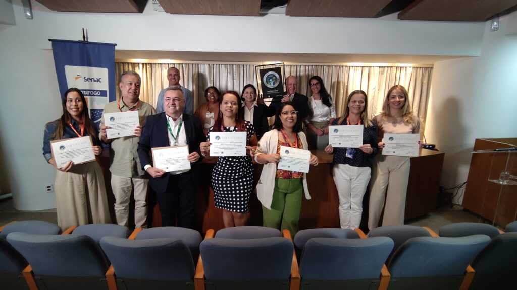 Senac RJ recebe Selo de Qualidade Cofen em unidade do sul fluminense e reforça referência no padrão de ensino para futuros Técnicos em Enfermagem