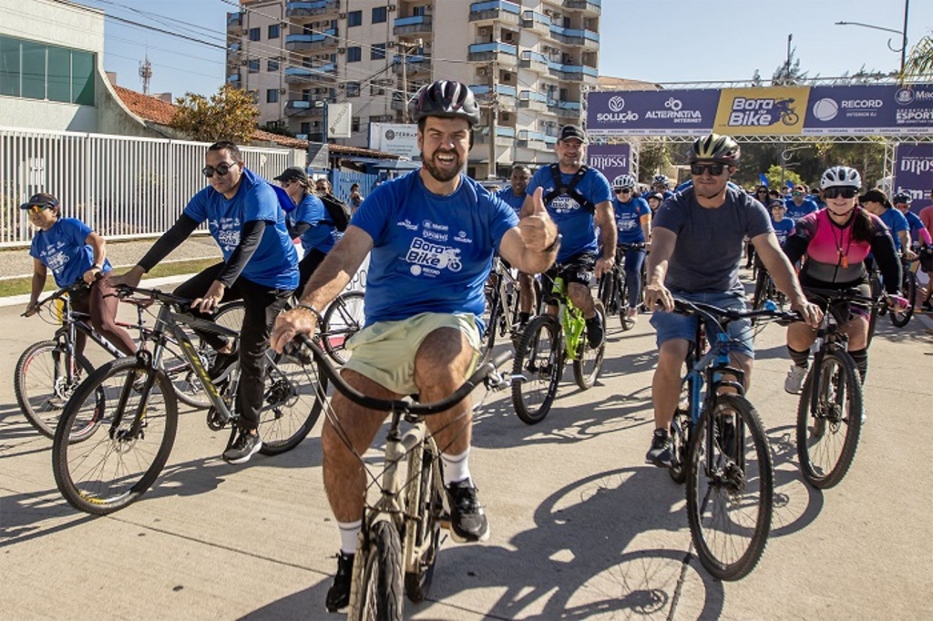 “Bora de Bike” leva esporte e lazer às ruas de Macaé
