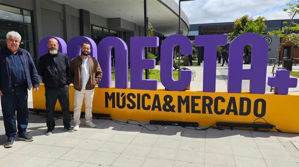 Rio das Ostras marca presença em evento de referência em hospitalidade