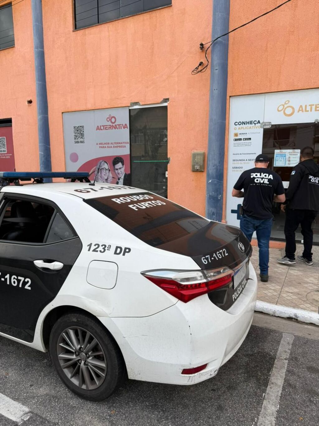 Polícia Civil realiza operação em Macaé e cumpre mandados de busca e apreensão