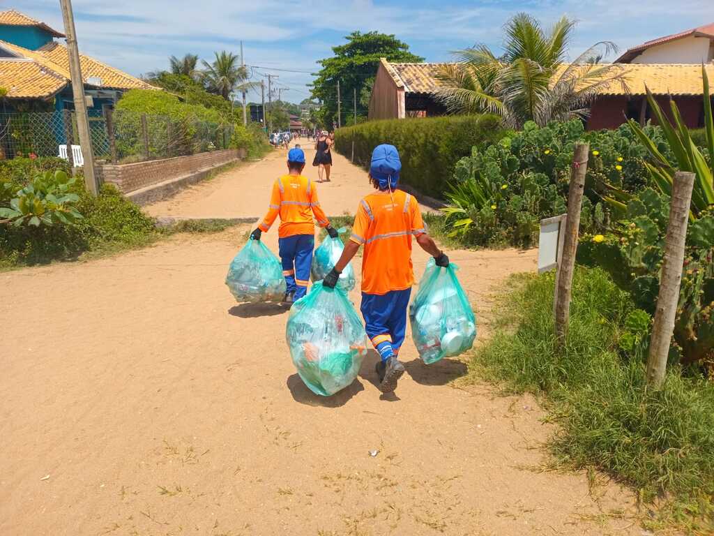 Reforço na limpeza pública garante cidade mais limpa no Réveillon