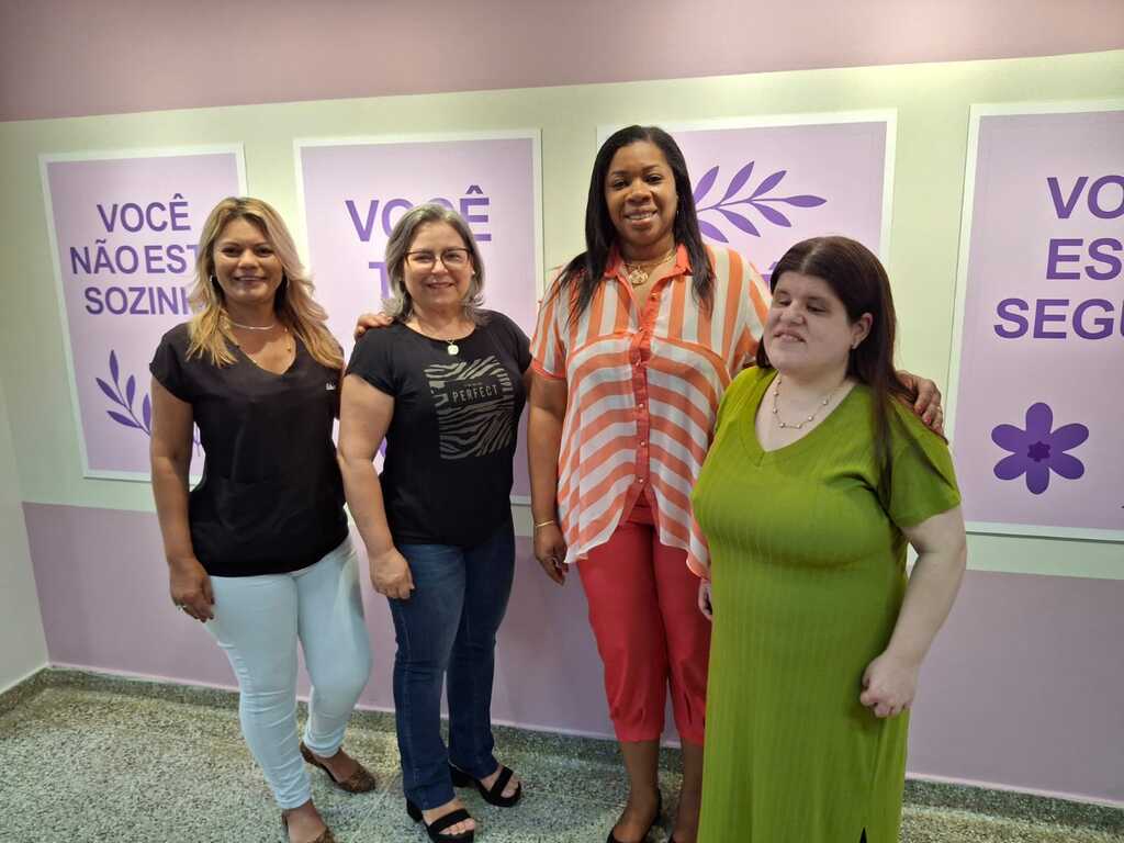 Ceam de Rio das Ostras faz visita técnica à Sala Lilás no Hospital Municipal