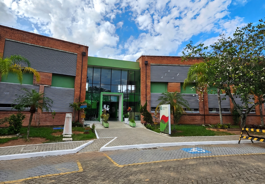 Programa Autonomia e Renda Petrobras abre vagas para cursos técnicos gratuitos no IFF Macaé