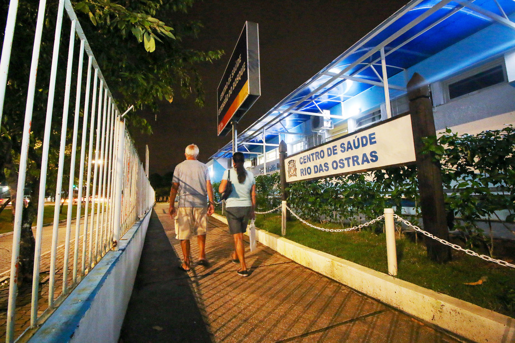 Fila em posto de saúde de Rio das Ostras ocorre por equívoco de informação