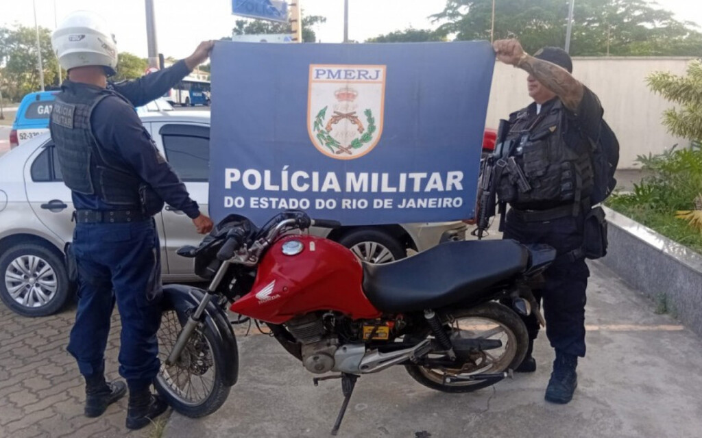 Ronda do 32º BPM recupera motocicleta roubada no Palmital, em Rio das Ostras