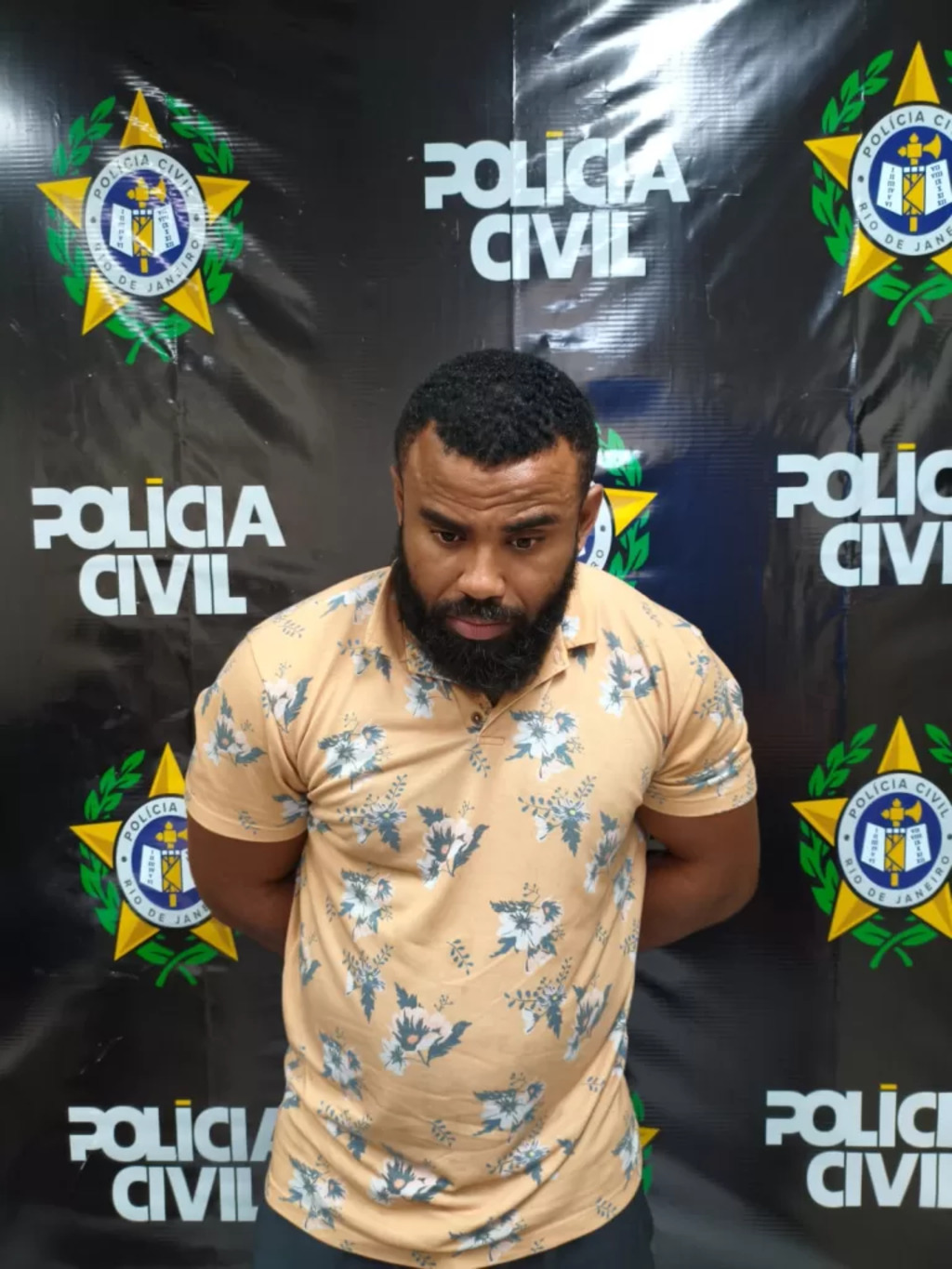 Polícia Civil prende chefe do tráfico de Minas Gerais escondido em condomínio de luxo em Rio das Ostras